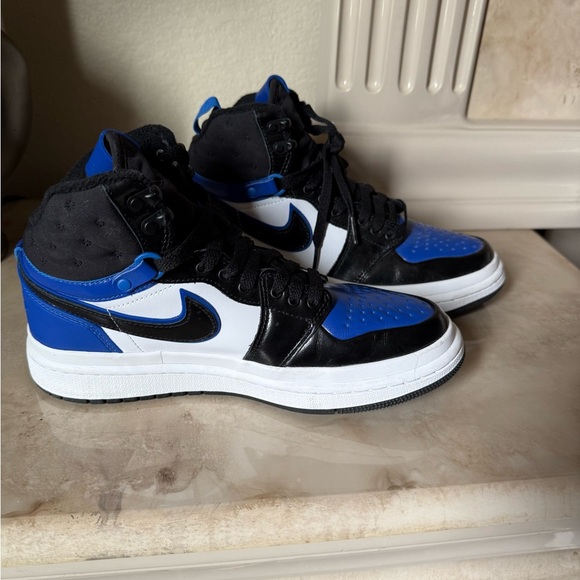 Nike Shoes - WMNS JORDAN 1 ACCLIMATE 'ROYAL TOE'